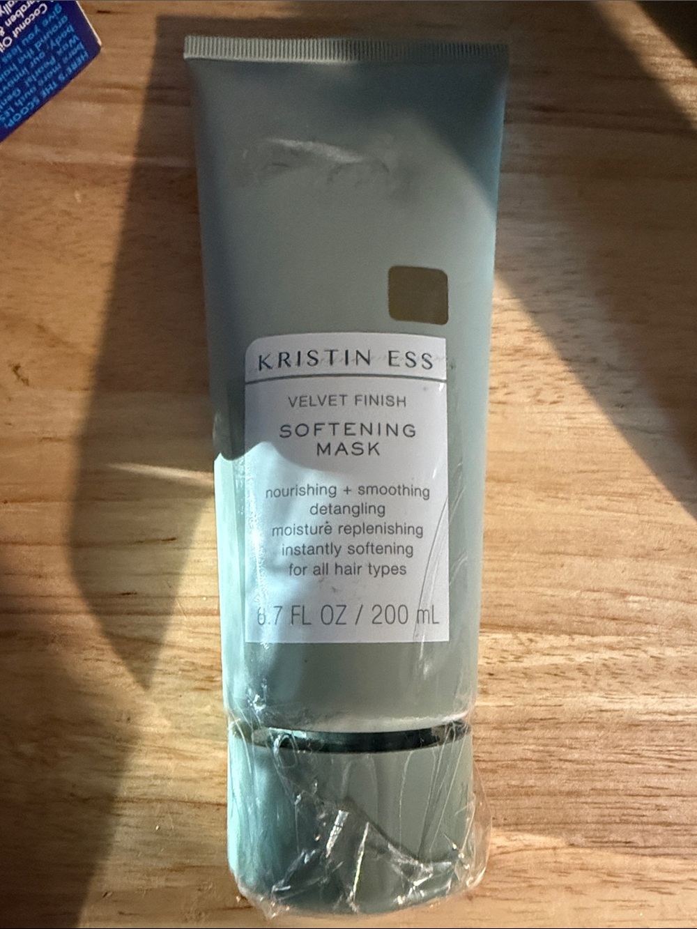 Kristin Ess Velvet Finish Softening Mask - Sage Green